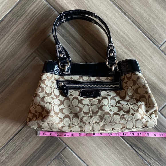 Coach Penelope Signature Shoulder Purse/handbag - Picture 15 of 16